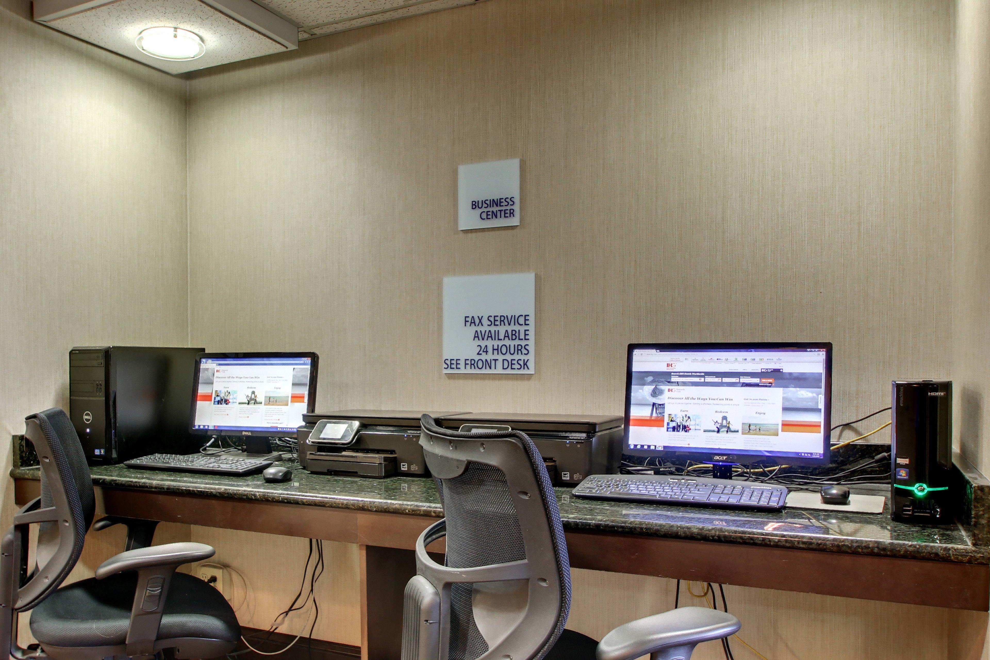 Holiday Inn Express Hotel Fort Campbell-Oak Grove By Ihg Extérieur photo